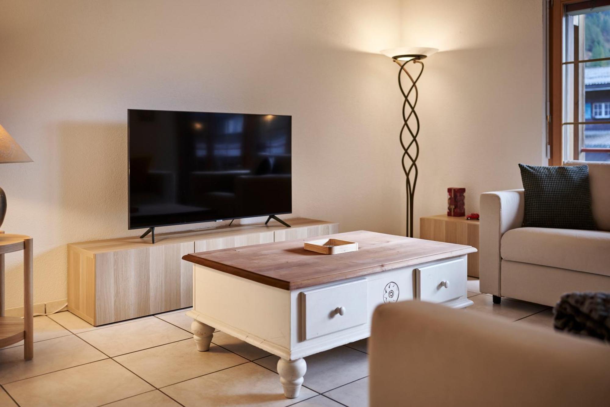 Apartment Mountain View, Luxury, Spacious With Best Views Lauterbrunnen Eksteriør billede